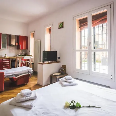Getthekey S.felice Apartament